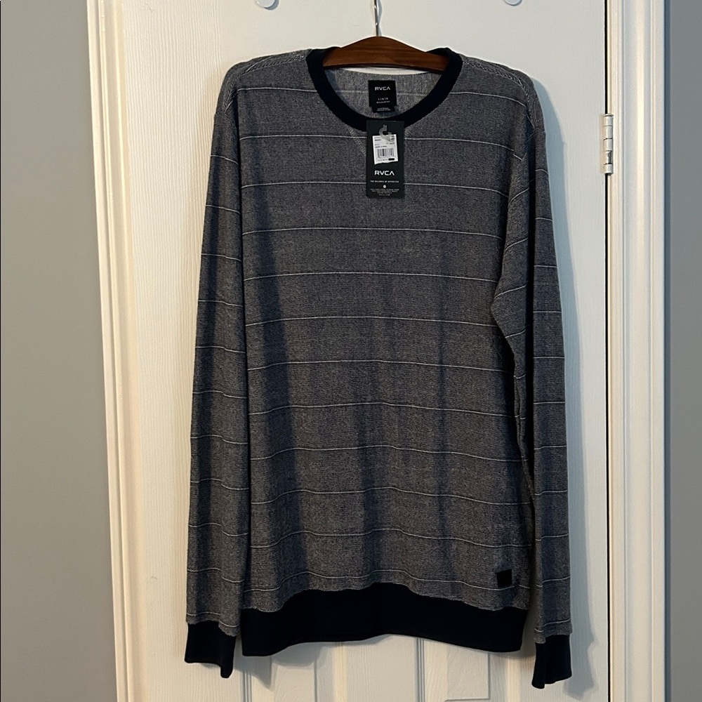 RVCA Black and White Striped Crewneck - tall fit L